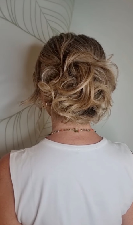 Peinado para bodas y eventos